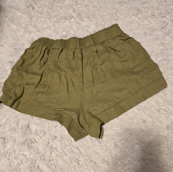 Reformation Short Women's Color Green Size M - Picture 2 of 8